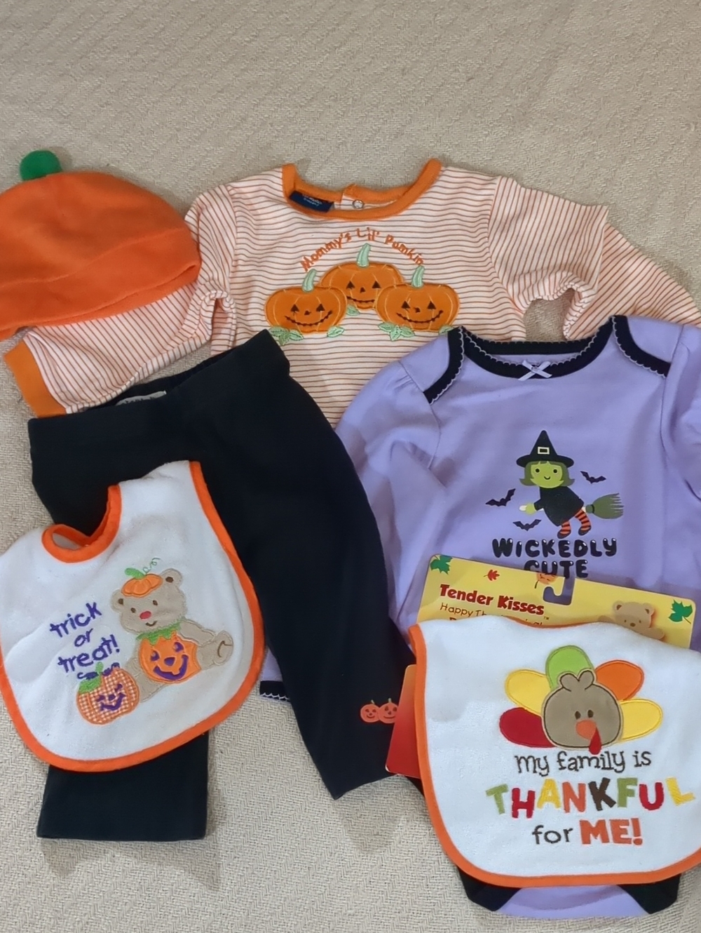 Baby 6-9 Months Halloween Outfits And Bibs